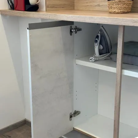Apartment Studette Massena # 1 *